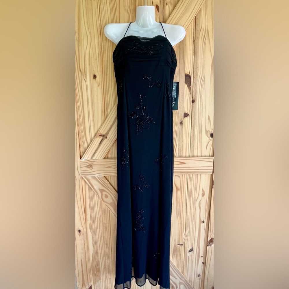 Black Beaded Long Dress. Formal Gown Size 7/8 - New